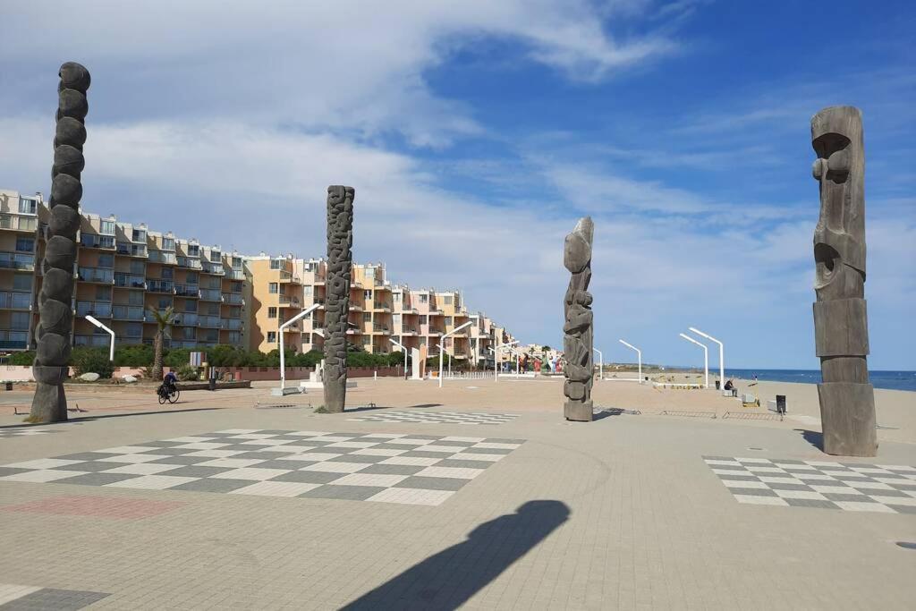 Appartement Vue Mer, Acces Direct Plage, Parking Privatif Le Barcarès Exterior foto